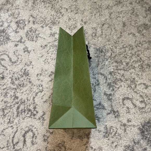 Gucci Green Special Edition Shopping Bag - Picture 2 of 3